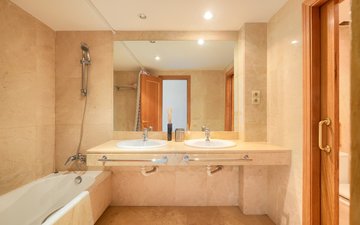 Property slide 15