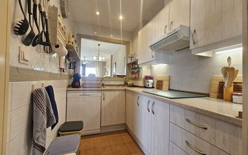 Property slide 5