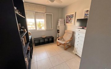 Property slide 16