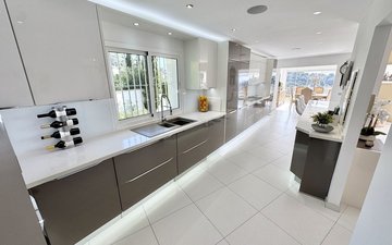 Property slide 9