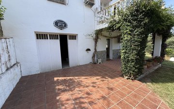 Property slide 14