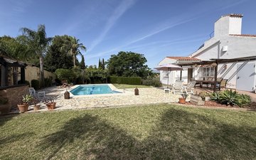 Property slide 22