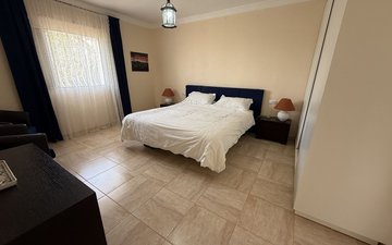 Property slide 7