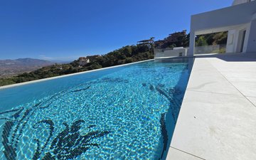 Property slide 15