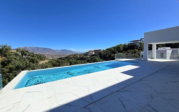Property slide 17