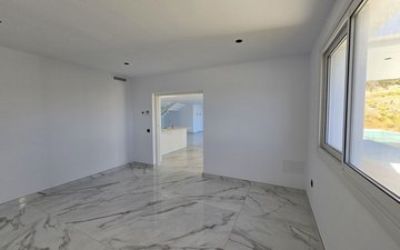 Property slide 35