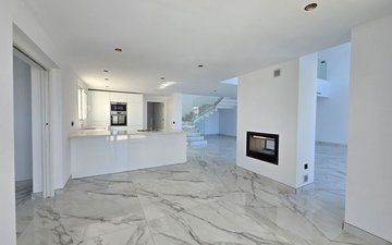 Property slide 36