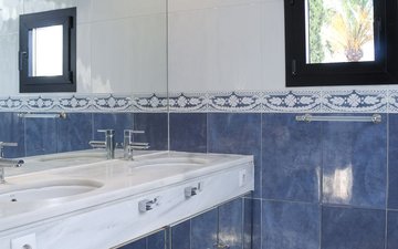 Property slide 20