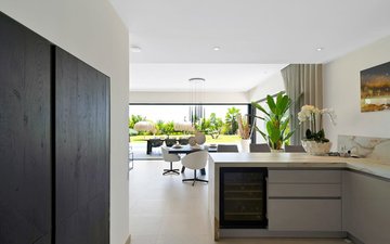 Property slide 24
