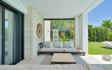 Property slide 38