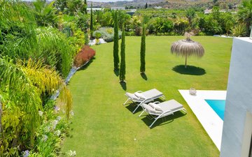 Property slide 46