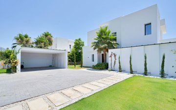 Property slide 70