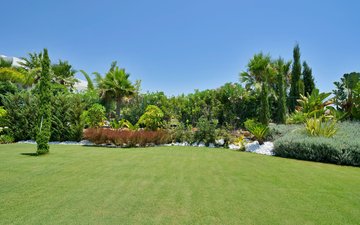 Property slide 76