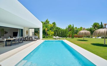 Property slide 81