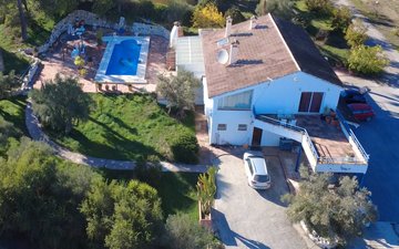 Property slide 38