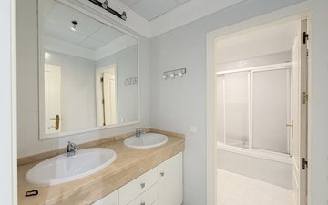 Property slide 30