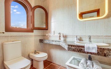 Property slide 14