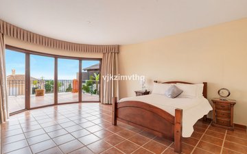 Property slide 26