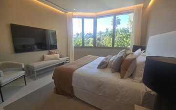 Property slide 25