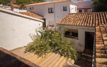 Property slide 13