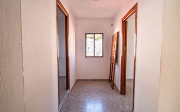 Property slide 23