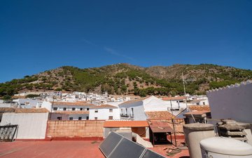 Property slide 29