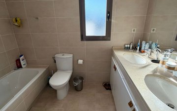 Property slide 20