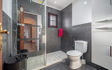 Property slide 19