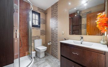 Property slide 28
