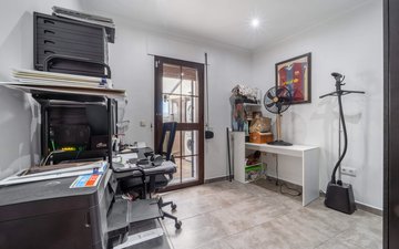 Property slide 29