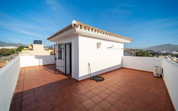 Property slide 45