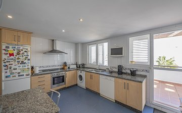 Property slide 28