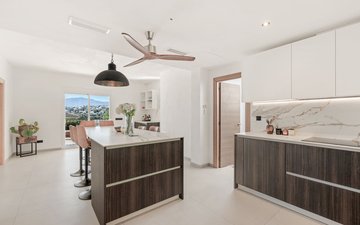 Property slide 10