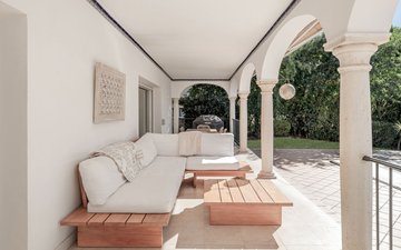 Property slide 22