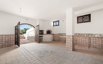 Property slide 35
