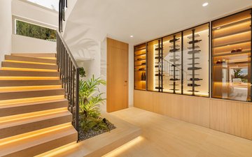 Property slide 25