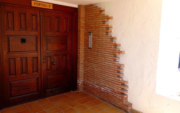 Property slide 44