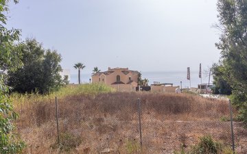 Property slide 4