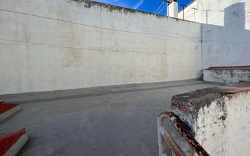 Property slide 11