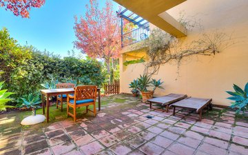 Property slide 25