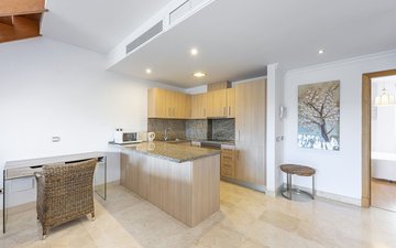 Property slide 18