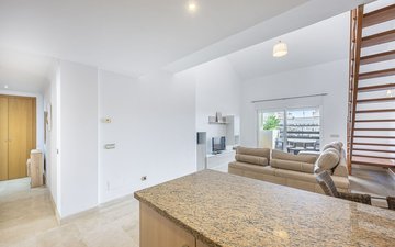 Property slide 20