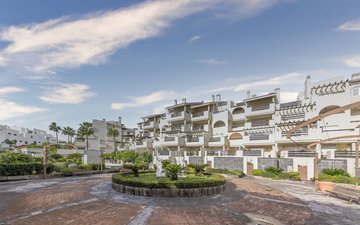 Property slide 38
