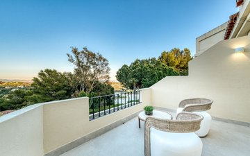 Property slide 24