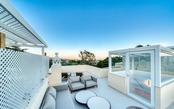 Property slide 38