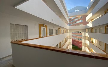 Property slide 22