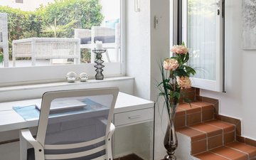 Property slide 17