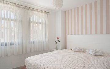 Property slide 22
