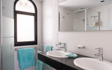 Property slide 25