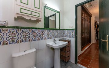 Property slide 17